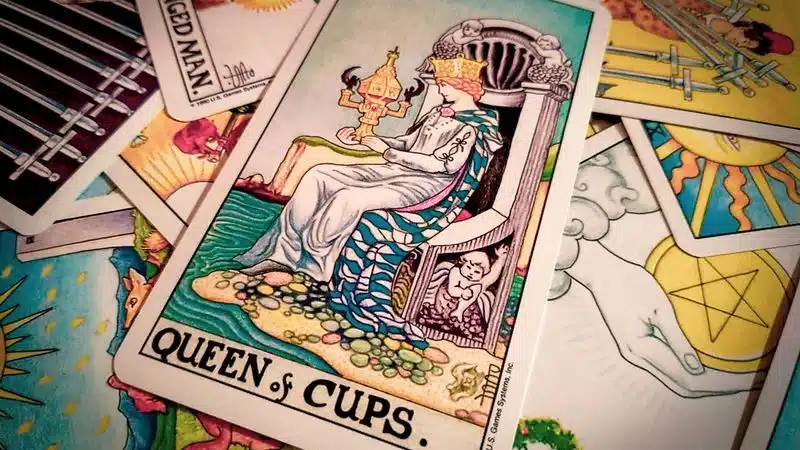聖杯皇后 Queen of Cups