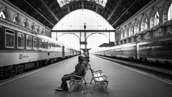 十大代表延誤與等待的塔羅牌