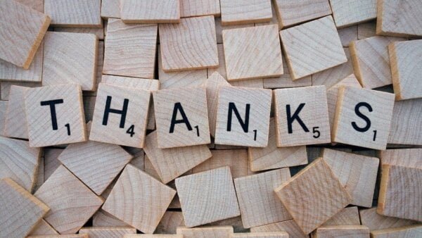 十大代表感謝與恩典的塔羅牌