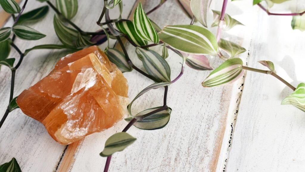 Orange Calcite橙色方解石