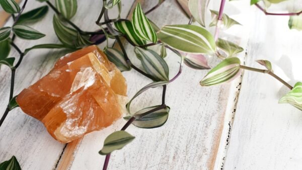 Orange Calcite橙色方解石