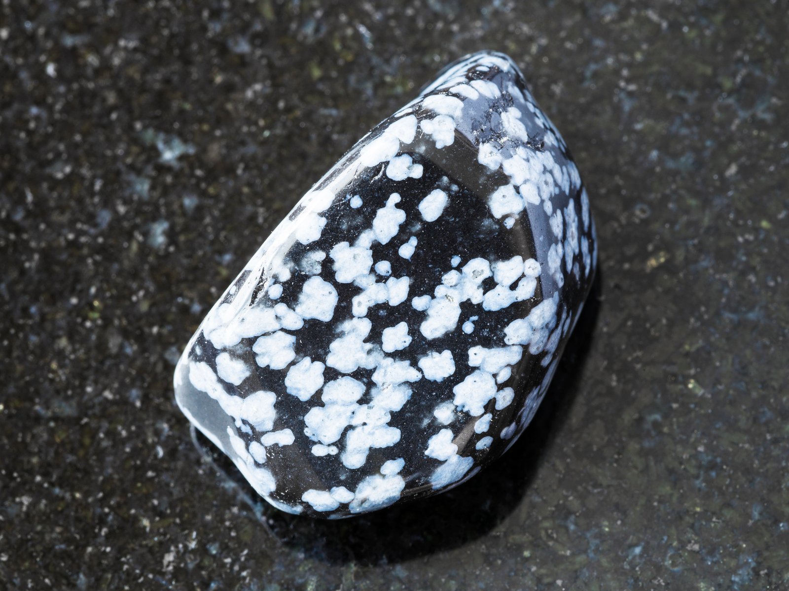Snowflake Obsidian 雪花黑曜石原石 - 根輪平衡淨化水晶