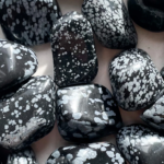 Snowflake Obsidian 雪花黑曜石